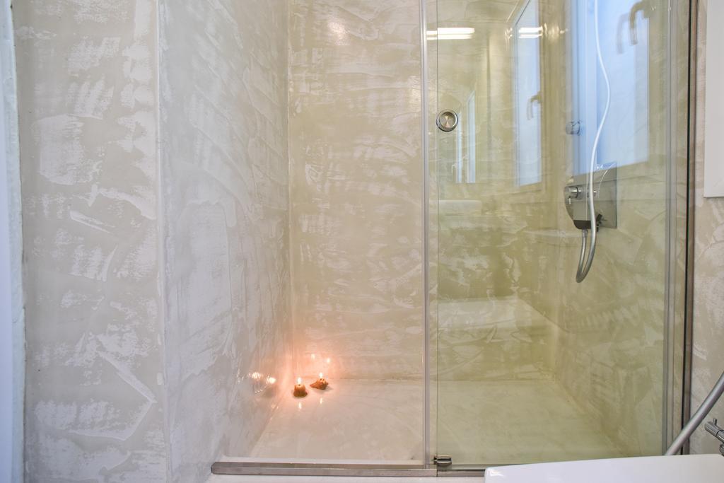 Mavres Luxury Studio Agios Matthaios  Экстерьер фото