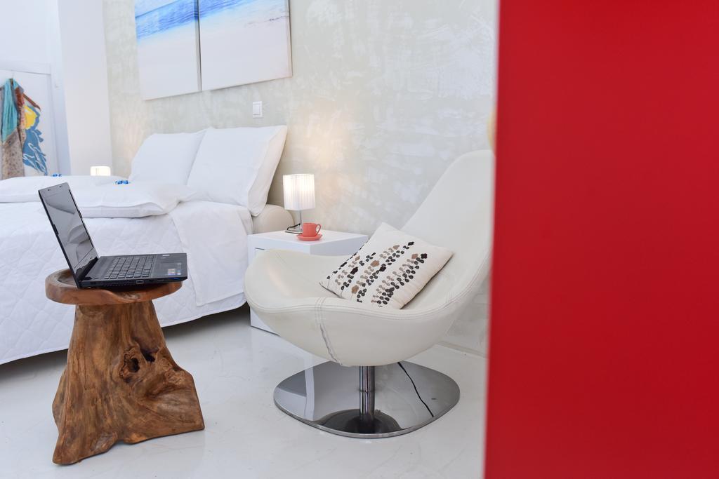 Mavres Luxury Studio Agios Matthaios  Экстерьер фото